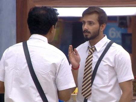 ಮತ್ತೆ ರೊಚ್ಚಿಗೆದ್ದು ಏಕವಚನ ಬಳಸಿದ ಜಗನ್.! ಇದು ಸೀಕ್ರೆಟ್ ಟಾಸ್ಕ್.?