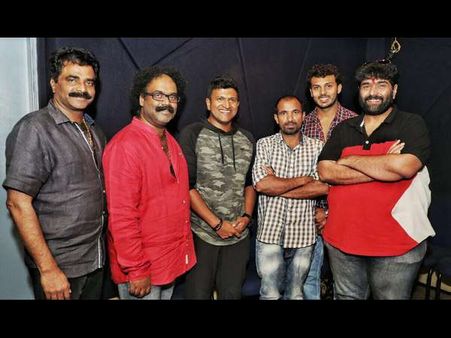 ಕ್ರೇಜಿಸ್ಟಾರ್ ಪುತ್ರನ ಚಿತ್ರಕ್ಕೆ ಪುನೀತ್ ರಾಜ್ ಕುಮಾರ್ ಸಾಥ್.!