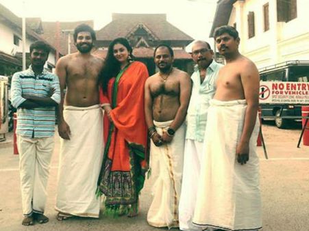 ನಟಿ ನಮಿತಾ ಮನೆಯಲ್ಲಿ 'ಮದುವೆ'ಯ ಸಂಭ್ರಮ ಸಡಗರ