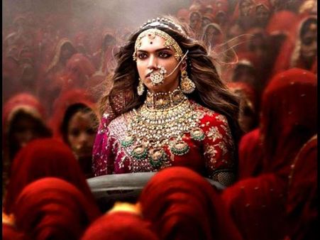 'ಪದ್ಮಾವತಿ' ಚಿತ್ರದ ವಿವಾದ ಏನಿದು? ವಿರೋಧ ಯಾಕೆ?