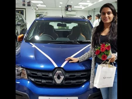 ಹೊಸ ಕಾರ್ ಖರೀದಿಸಿದ ಸ್ಯಾಂಡಲ್ ವುಡ್ ನಟಿ ಸಂಗೀತಾ ಭಟ್