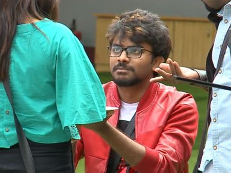 ಶ್ರುತಿ ಪ್ರಕಾಶ್ ಗೆ ಲವ್ ಪ್ರಪೋಸ್ ಮಾಡಿದ ಚಂದನ್ ಶೆಟ್ಟಿ.!