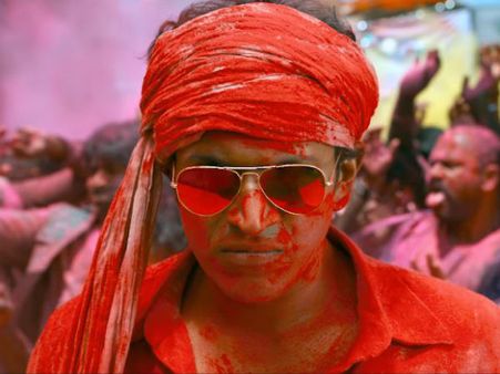 'ಅಂಜನಿಪುತ್ರ' ಇದ್ದರೂ 'ದೊಡ್ಮನೆ ಹುಡ್ಗ' ಧ್ಯಾನದಲ್ಲಿ ಅಪ್ಪು ಫ್ಯಾನ್ಸ್