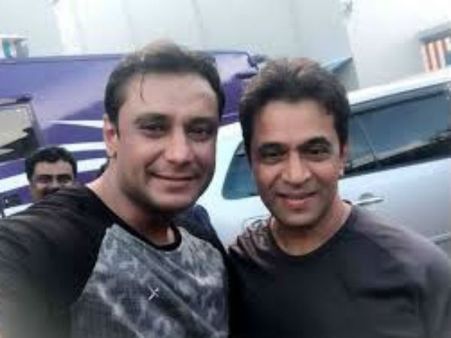 ಹನುಮ ಗೀತೆ ಹಾಡಲಿದ್ದಾರೆ ಚಾಲೆಂಜಿಂಗ್ ಸ್ಟಾರ್ ದರ್ಶನ್ ಮತ್ತು ಸರ್ಜಾ ಫ್ಯಾಮಿಲಿ