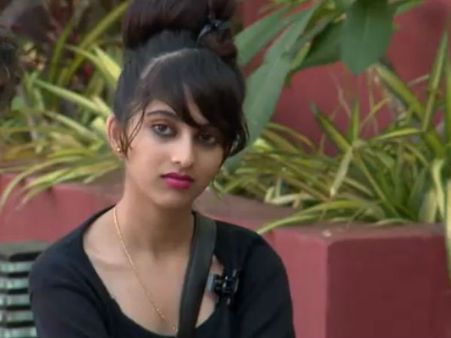 ಎಲ್ಲರಿಗೂ ಚಳ್ಳೆಹಣ್ಣು ತಿನ್ನಿಸುತ್ತಿದ್ದಾರಂತೆ 'ಬೊಂಬೆ' ನಿವೇದಿತಾ.!