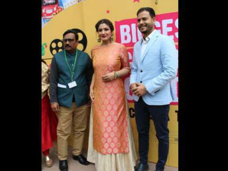 'ಸ್ಮೈಲ್ ಫಿಲ್ಮ್ ಫೆಸ್ಟಿವಲ್' ಉದ್ಘಾಟನೆ ಮಾಡಿದ ನಟಿ ರವೀನಾ ಟಂಡನ್