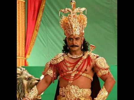 ಚಿತ್ರ ಬಿಡುಗಡೆಗೂ ಮುಂಚೆಯೇ ಕಟೌಟ್ ಹಾಕಿಸಿಕೊಂಡ 'ಡಿ ಬಾಸ್'