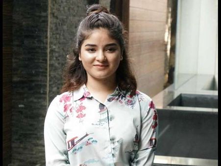 ನಟಿ ಜೈರಾ ಗೆ ಕಿರುಕುಳ : ಸೂಕ್ತ ಕ್ರಮಕ್ಕೆ ಮುಂದಾದ ರಾಷ್ಟ್ರೀಯ ಮಹಿಳಾ ಆಯೋಗ