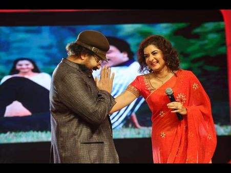 ಮತ್ತೆ ಒಂದಾದ ರವಿಚಂದ್ರನ್-ಪ್ರೇಮಾ: ಜಾದು ಮಾಡಿದ 'ಕನಸುಗಾರ' ಜೋಡಿ