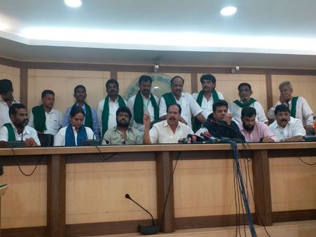 ಮಹದಾಯಿ ಹೋರಾಟದ ಬಗ್ಗೆ ಚಲನಚಿತ್ರ ವಾಣಿಜ್ಯ ಮಂಡಳಿಯಲ್ಲಿ ಸುದ್ದಿಗೋಷ್ಠಿ