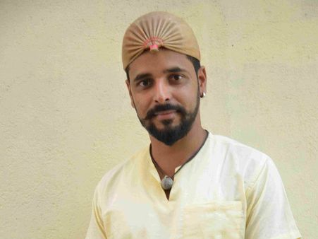 'ಹೊಂಬಣ್ಣ' ಚಿತ್ರದ ನಾಯಕನ ವಿರುದ್ಧ ಅತ್ಯಾಚಾರ ಆರೋಪ