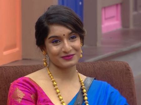 ನೀವು 'ಇಷ್ಟು' ಸಂಬಳ ಕೊಟ್ಟರೆ, ನಟಿ ಕೃಷಿ ನಿಮ್ಮ ಮನೆ ಪಾತ್ರೆ ತೊಳೆಯುತ್ತಾರೆ.!