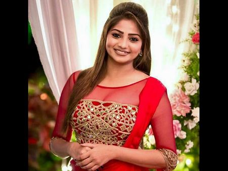 ಅಭಿಮಾನಿಗಳಿಗೆ ಚಮಕ್ ಕೊಡಲಿದ್ದಾರೆ ಡಿಂಪಲ್ ಕ್ವೀನ್