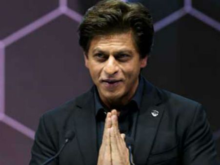 'ಕ್ರಿಸ್ಟಲ್ ಅವಾರ್ಡ್' ಪಡೆದ ಬಾಲಿವುಡ್ ನಟ ಶಾರೂಖ್ ಖಾನ್