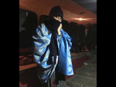 ಅಭಿನಯಿಸಿದ ಸಿನಿಮಾ ನೋಡಲು ವೇಷ ಮರೆಸಿಕೊಂಡ ನಟಿ