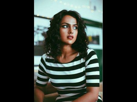 ಪ್ರೇಮಿಗಳ ದಿನಕ್ಕೆ ಸಿಹಿ ಸುದ್ದಿ ನೀಡಿದ ಮೂಗುತಿ ಸುಂದರಿ ಶ್ರದ್ಧಾ ಶ್ರೀನಾಥ್