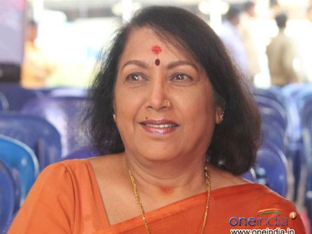 ನಟಿ ಜಯಂತಿ ಅಸ್ವಸ್ಥ: ಎರಡನೇ ದಿನವೂ ಮುಂದುವರೆದ ಚಿಕಿತ್ಸೆ