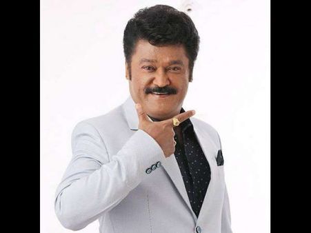 ಹುಟ್ಟುಹಬ್ಬಕ್ಕೆ ದೇವಿಯ ದರ್ಶನಕ್ಕೆ ಹೊರಟ ನವರಸ ನಾಯಕ