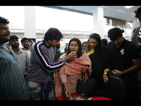 ಸೊಸೆಗೆ ಮರೆಯಲಾಗದ ಉಡುಗೊರೆ ನೀಡಿದ ಕಿಚ್ಚ