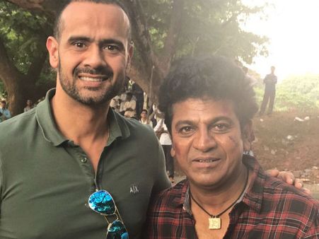 'ಟಗರು' ಸಿನಿಮಾ ನೋಡಿದ ಇಂಗ್ಲೆಂಡ್ ಕ್ರಿಕೆಟರ್ ಮಾಡಿದ್ದೇನು?