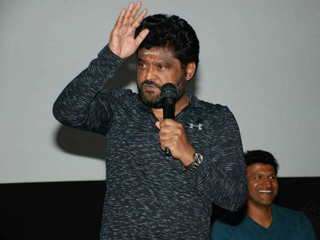 ಜಗ್ಗೇಶ್ ಗೆಲುವಿಗಾಗಿ ಕಾಯುತ್ತಿದ್ದಾರೆ ಕನ್ನಡದ ಸ್ಟಾರ್ ಡೈರೆಕ್ಟರ್ಸ್