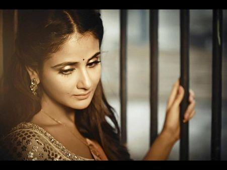 ಫೋನ್ ಪಿಕ್ ಮಾಡ್ತಿಲ್ಲ, ಕೈ ಗೂ ಸಿಕ್ತಿಲ್ಲ, ಪಾರೂಲ್ ವಿರುದ್ದ ಗಂಭೀರ ಆರೋಪ