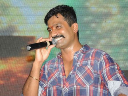 'ಪರಸಂಗ' ಚಿತ್ರಕ್ಕೆ ಸಾಥ್ ನೀಡಿದ ಜೋಗಿ ಪ್ರೇಮ್