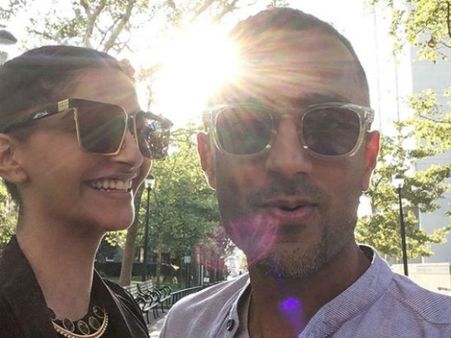 ಮದುವೆ ಆದ್ಮೇಲೆ ಲಂಡನ್ ನಲ್ಲಿ ಸೆಟಲ್ ಆಗ್ತಾರೆ ಕಪೂರ್ ಕುಟುಂಬದ ಕುಡಿ.!