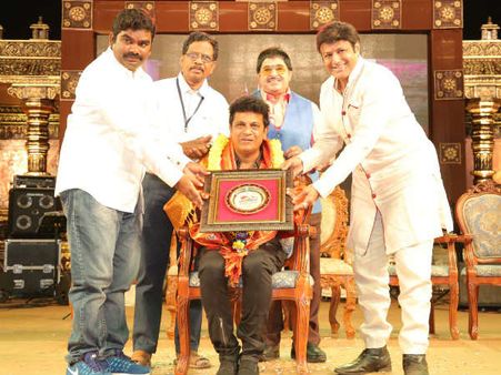 ತೆಲುಗು ನಾಡಲ್ಲಿ ಶಿವಣ್ಣನಿಗೆ ಗೌರವ: ಅಲ್ಲಿಯೂ ಅಬ್ಬರಿಸಿದ 'ಟಗರು'