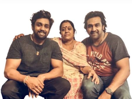 2 ನಿಮಿಷದಲ್ಲಿ 'ಅಮ್ಮ'ನ ಪ್ರೀತಿ ದುಪ್ಪಟ್ಟು ಮಾಡಿದ ಧ್ರುವ ಸರ್ಜಾ