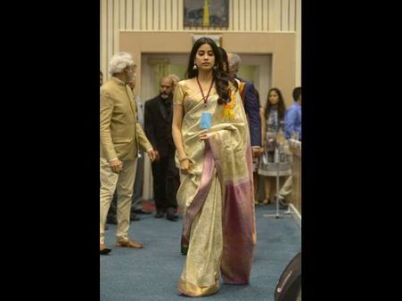 ಜಾಹ್ನವಿ ಕಪೂರ್ ತೊಟ್ಟಿದ್ದ ಸೀರೆ ಹಿಂದೆ 'ಅಮ್ಮ'ನ ಕಥೆಯಿದೆ