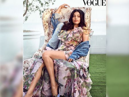 ಟ್ರೋಲಿಗರಿಗೆ ಮತ್ತೆ ಆಹಾರವಾದ ಶ್ರೀದೇವಿ ಪುತ್ರಿ ಜಾಹ್ನವಿ ಕಪೂರ್.!