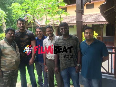 ಅರಣ್ಯಸಂಚಾರ ಆರಂಭಿಸಿದ ಚಾಲೆಂಜಿಂಗ್ ಸ್ಟಾರ್