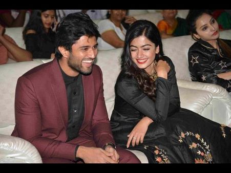 ತೆಲುಗು ನಟ ವಿಜಯ್ ದೇವರಕೊಂಡ ಜೊತೆ 'ಕಿರಿಕ್' ಮಾಡಿಕೊಂಡ ರಶ್ಮಿಕಾ.!