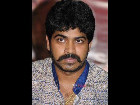 'ಗಜಪಡೆ' ಹರ್ಷನ ಮೇಲೆ ಹೋಟೆಲ್​​ ಹುಡುಗರಿಂದ ಹಲ್ಲೆ