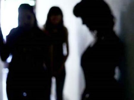 ಅಮೇರಿಕಾ ವೇಶ್ಯಾವಾಟಿಕೆಯಲ್ಲಿ ಸಿಕ್ಕಿಬಿದ್ದ ಭಾರತೀಯ ನಟಿಯರು.!