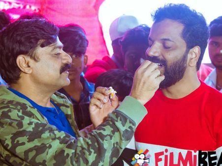 ಸತೀಶ್ ಹುಟ್ಟುಹಬ್ಬಕ್ಕೆ ಬಂತು ವಿಶೇಷ ಉಡುಗೊರೆ