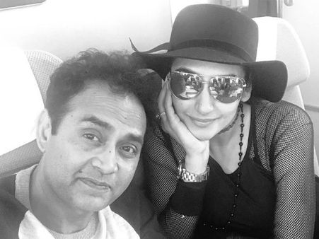 ರಾಗಿಣಿ ದ್ವಿವೇದಿ ಜೊತೆಗೆ ಅಮೇರಿಕಾಕ್ಕೆ ಹಾರಿದ ಶರಣ್