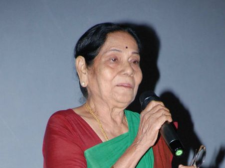 'ನಾಗರಹಾವು' ಸಿನಿಮಾ ಬಗ್ಗೆ ಮಾತನಾಡುವ ಯೋಗ್ಯತೆ ನನಗೆ ಇಲ್ಲ