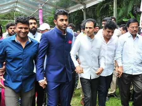 ಮಗನ ನಿಶ್ವಿತಾರ್ಥದ ಬಳಿಕ ಹೊಸ ಸುದ್ದಿ ಕೊಟ್ಟ ಅಪ್ಪ