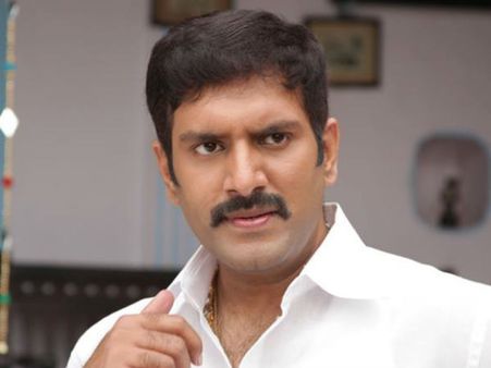 ಖ್ಯಾತ ಖಳ ನಟ ಧರ್ಮ ವಿರುದ್ಧ ದೂರು ದಾಖಲು