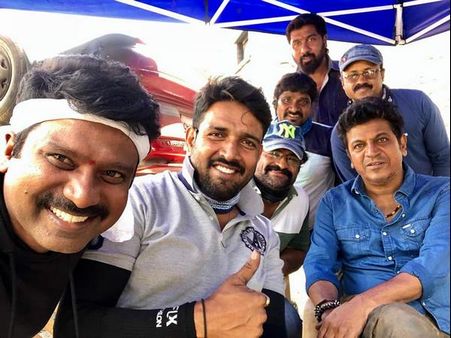 ಶಿವಣ್ಣನ ಅಭಿಮಾನಿಗಳಿಗೆ ಮತ್ತೆ ನಿರಾಸೆ ಆದರೂ ಆಗಬಹುದು!