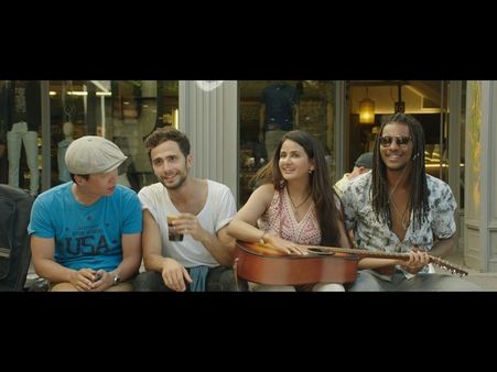 ಸಿಂಗಲ್ ಟೇಕ್ ಹಾಡಿನಲ್ಲಿ 'ಕ್ವೀನ್' ಬೆಡಗಿಯರು