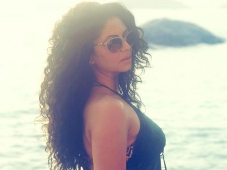 ನಗ್ನ ಚಿತ್ರಗಳನ್ನ ನೋಡಿ ನೋಡಿ ಬೇಸರ: ಫೇಸ್ ಬುಕ್ ಗೆ ದೊಡ್ಡ ನಮಸ್ಕಾರ ಹಾಕಿದ ನಟಿ.!