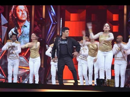 'ದಿ ವಿಲನ್' ನಾಯಕ ಶಿವಣ್ಣನ ಬಾಯಲ್ಲಿ ಬಂದ 'ವಿಲನ್' ಇವರು