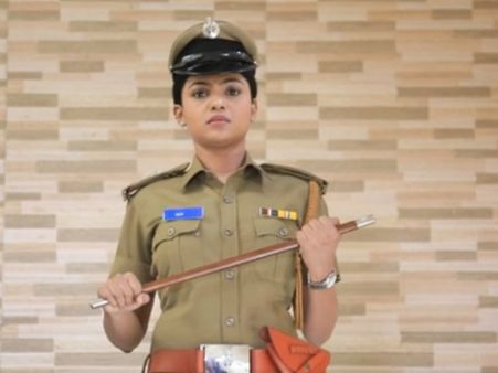 ಐ.ಪಿ.ಎಸ್ ಪಾಸ್ ಮಾಡ್ತಾರಾ 'ಮಗಳು ಜಾನಕಿ': ಬರಲಿದೆ ಹೊಸ ತಿರುವು.?