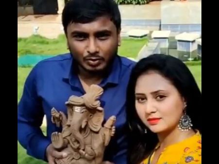 'ರೈತ' ಗಣಪತಿಯನ್ನ ಪ್ರತಿಷ್ಠಾಪಿಸಿ, ಪೂಜೆ ಸಲ್ಲಿಸಿದ ಅಮೂಲ್ಯ ದಂಪತಿ