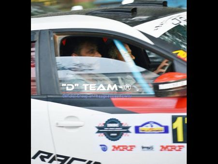 ಸ್ಪೋರ್ಟ್ಸ್ ಕಾರ್ ರೇಸರ್ ಆದ ದರ್ಶನ್: ಸಿನಿಮಾನಾ ಅಥವಾ ಕಾಂಪಿಟೇಶನ್.?