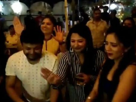 ಉಪೇಂದ್ರ ಬರ್ತಡೇ ಪಾರ್ಟಿ: ಸೂಪರ್ ಆಗಿ ಡ್ಯಾನ್ಸ್ ಮಾಡಿದ ಶಿಲ್ಪಾ, ಗಣೇಶ್.!