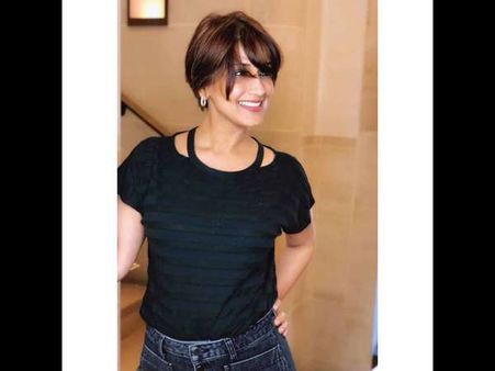 ಕ್ಯಾನ್ಸರ್ ನಿಂದ ಬಳಲುತ್ತಿದ್ದ ಸೋನಾಲಿ ಮುಖದಲ್ಲಿ ನಗು ತಂದ ಪ್ರಿಯಾಂಕಾ